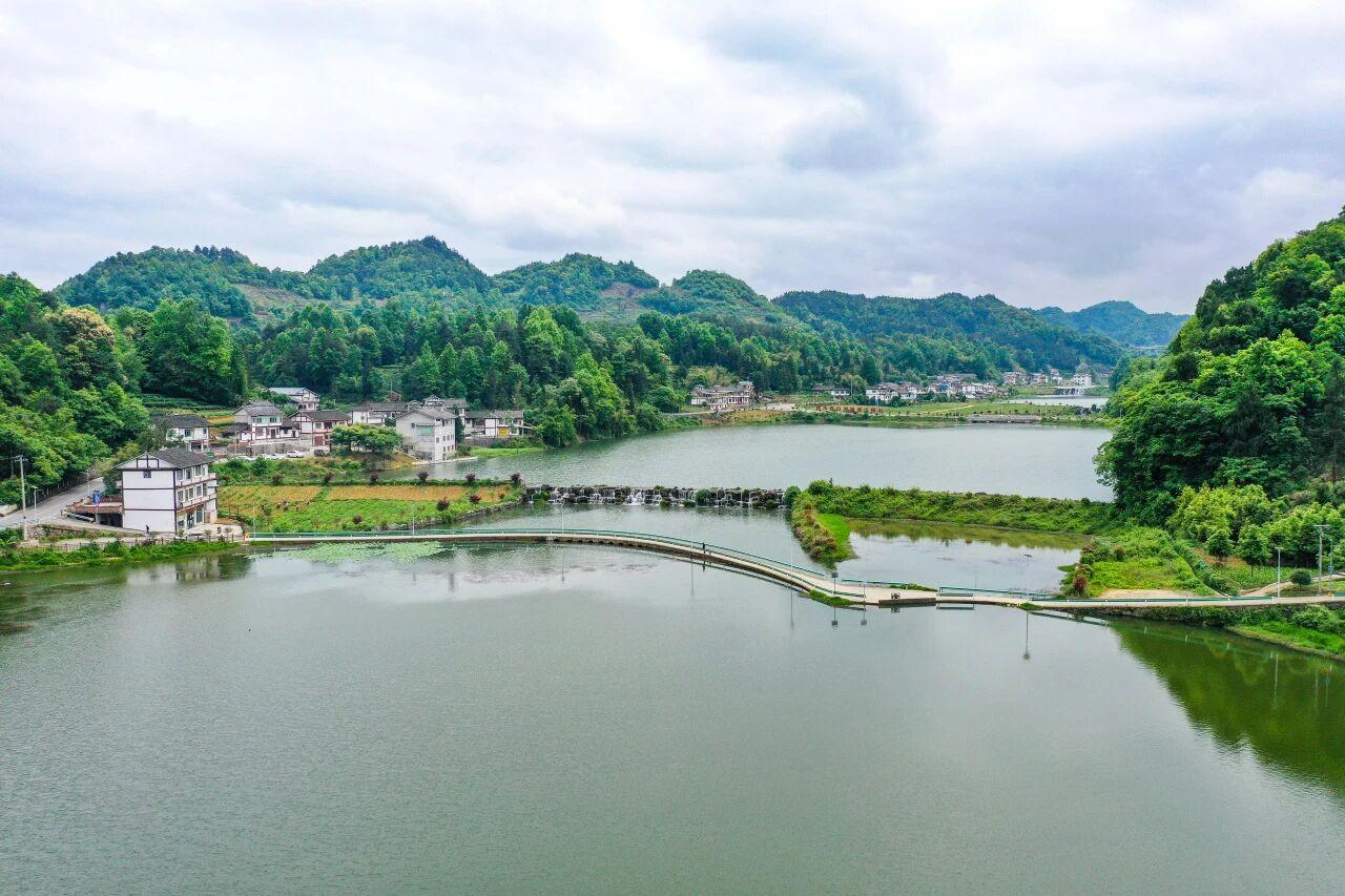 貴州省遵義市湄潭縣大溪溝生態(tài)清潔型小流域治理成效。潘希來 攝.jpg