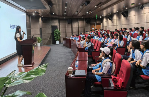 西藏自治區(qū)黨委網(wǎng)信辦：“e法同行守護未來”體驗式普法 筑牢未成年人網(wǎng)絡(luò)安全防線